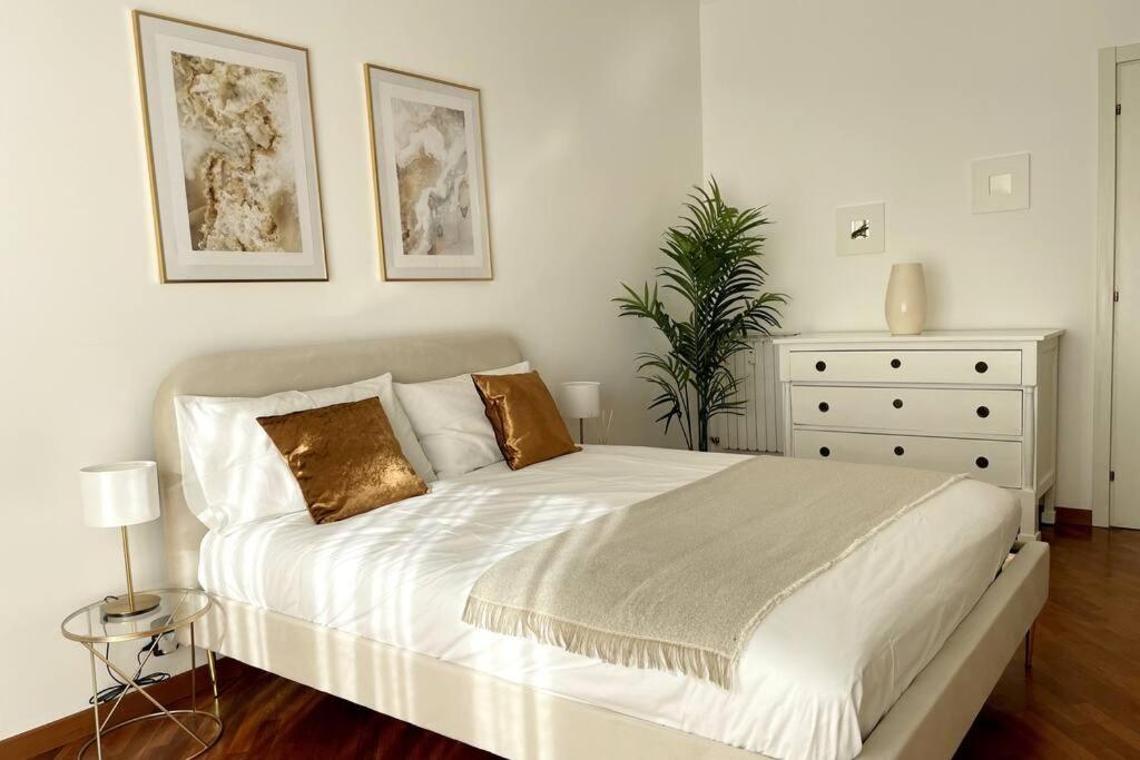 Amazing Flat With Terrace Milão Exterior foto